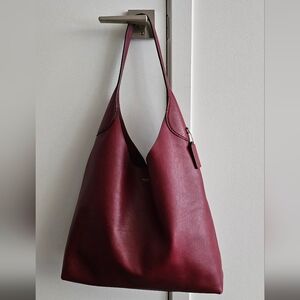 COACH Brooklyn 39 Dark Ruby